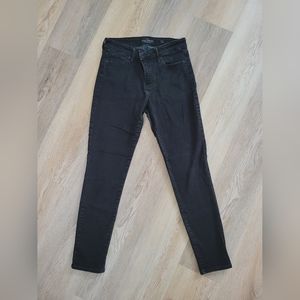 Lucky Brand Ava Skinny jean size 6/28
